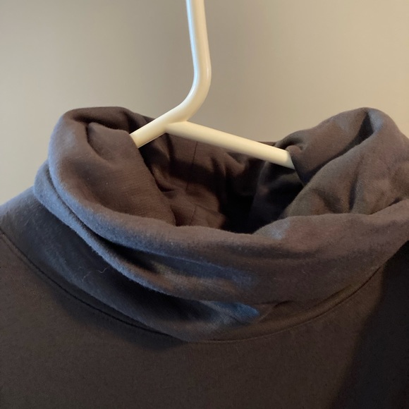 Cowel neck sweater - Picture 2 of 3